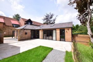 Club House- click for photo gallery